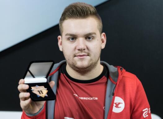 成L